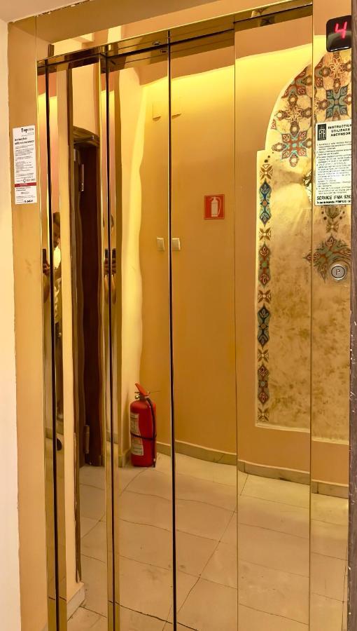 Piccolo Mondo By Citybookings Bucarest Exterior foto